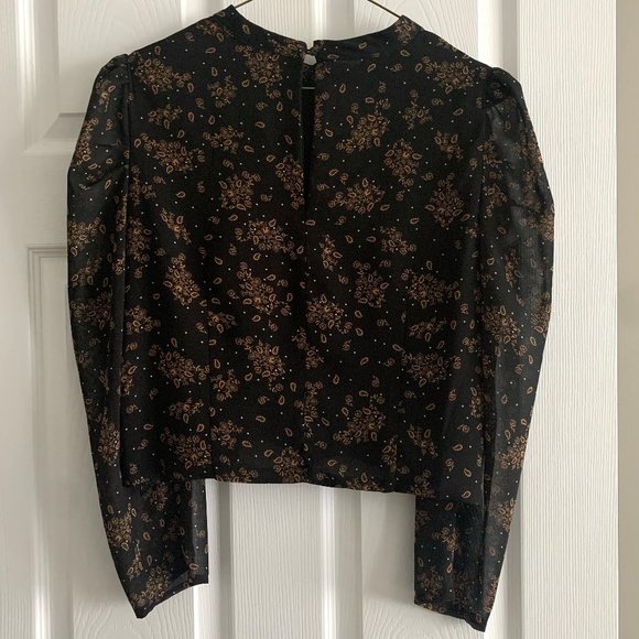 Dynamite Puffed Long Sleeve Cropped Blouse, Size L - Picture 2 of 5